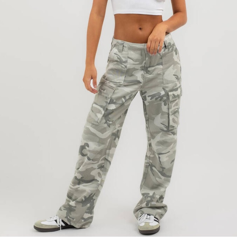 Women's Camouflage Cargo Pants